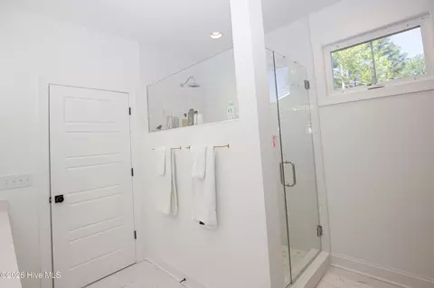 Bath - 8 Raintree Ct, Pinehurst, NC 28374 photo 4 of 8
