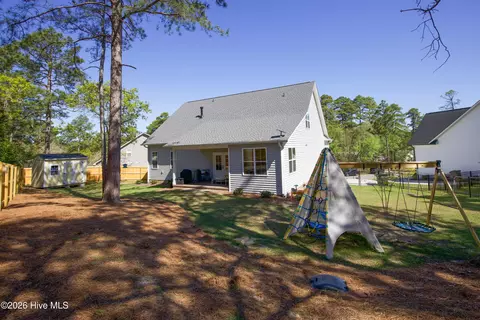 Exterior - 8 Raintree Ct, Pinehurst, NC 28374 photo 7 of 7