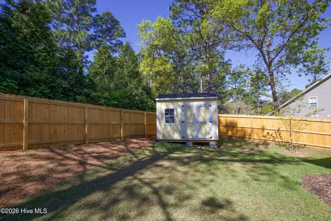 Exterior - 8 Raintree Ct, Pinehurst, NC 28374 photo 6 of 7