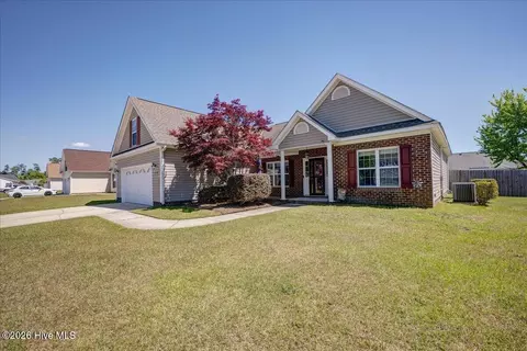 110 Blackheath Dr, New Bern, NC 28560