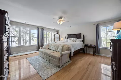 Bedroom - 127 Riverview Dr, Washington, NC 27889 photo 1 of 8