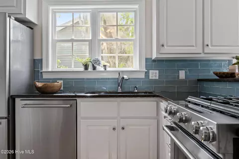 Kitchen - 127 Riverview Dr, Washington, NC 27889 photo 5 of 5