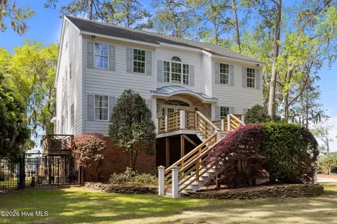 Other - 127 Riverview Dr, Washington, NC 27889 photo 1 of 28
