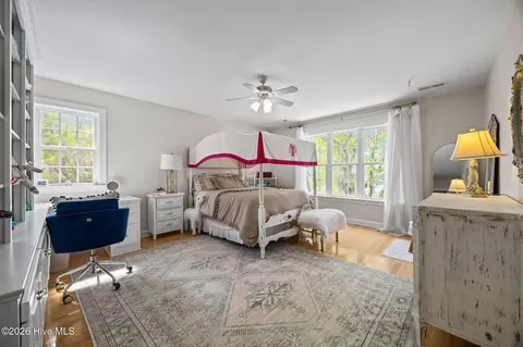Bedroom - 127 Riverview Dr, Washington, NC 27889 photo 7 of 8