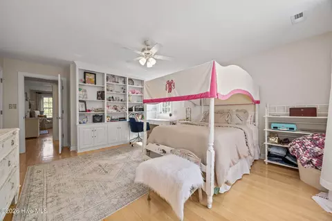 Bedroom - 127 Riverview Dr, Washington, NC 27889 photo 8 of 8