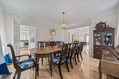 Dining - 127 Riverview Dr, Washington, NC 27889 photo 2 of 3