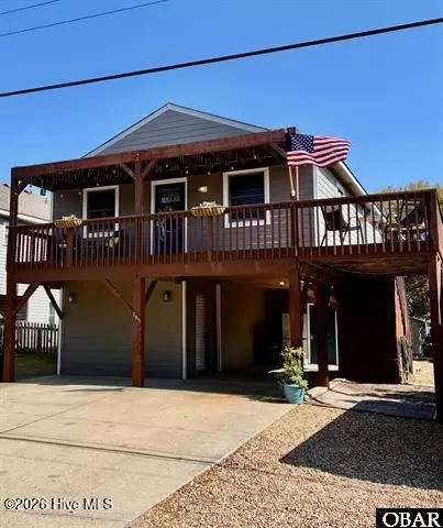 705 W Durham St, Kill Devil Hills, NC 27948