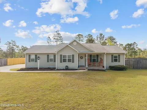140 Van Riggs Rd, Hubert, NC 28539 photo 2