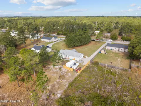 140 Van Riggs Rd, Hubert, NC 28539 photo 34