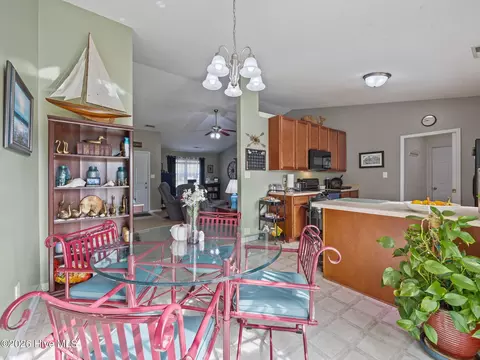 140 Van Riggs Rd, Hubert, NC 28539 photo 17