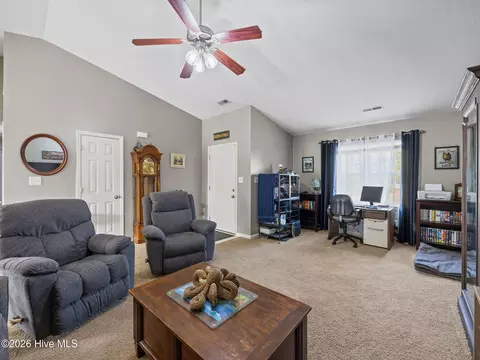 140 Van Riggs Rd, Hubert, NC 28539 photo 9
