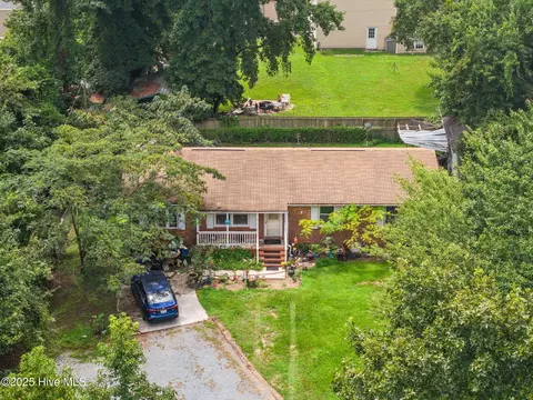 View/Area - 720 Lea Dr, Hampstead, NC 28443 photo 3 of 6
