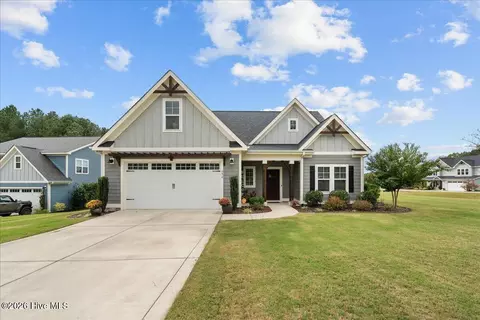 650 Cromwell Ct, Carthage, NC 28327