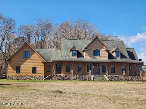 1921 View Nicholson Rd, Williamston, NC 27892