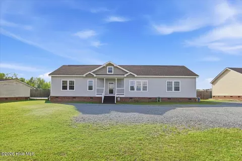 1831 Hinnant Rd NW, Pikeville, NC 27863
