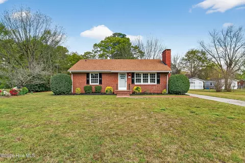 105 Forest Dr, Goldsboro, NC 27534