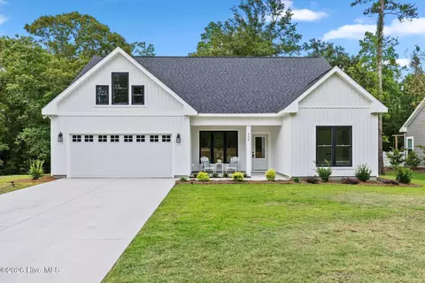554 Sanctuary Pt SW, Supply, NC 28462