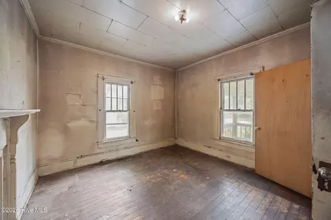 Bedroom - 409 Pender St E, Wilson, NC 27893 photo 5 of 7