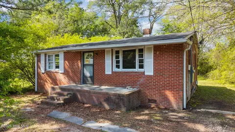 215 Durham St, Rocky Mount, NC 27801