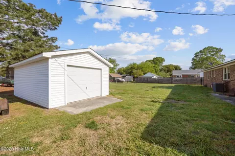 Exterior - 4162 Westhaven Ave, Ayden, NC 28513 photo 2 of 4