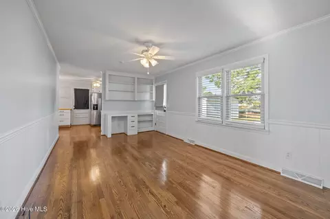 Living - 4162 Westhaven Ave, Ayden, NC 28513 photo 4 of 4