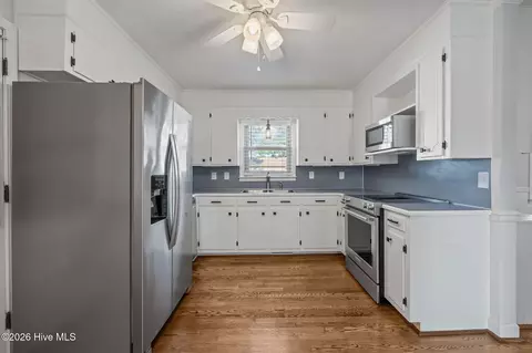 Kitchen - 4162 Westhaven Ave, Ayden, NC 28513 photo 5 of 5