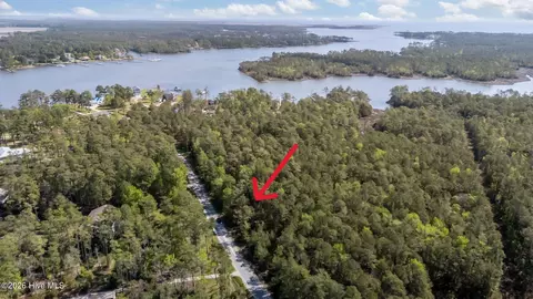 336 Mills Rd, Oriental, NC 28571