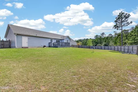 Exterior - 321 Basil Ct, Hubert, NC 28539 photo 3 of 3