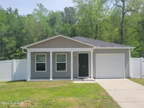 187 Shamrock Dr SW, Sunset Beach, NC 28468