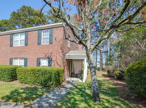 5114 Lamppost Cir, Wilmington, NC 28403
