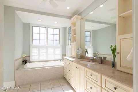 Bath - 37 Mcmichael Dr, Pinehurst, NC 28374 photo 1 of 12