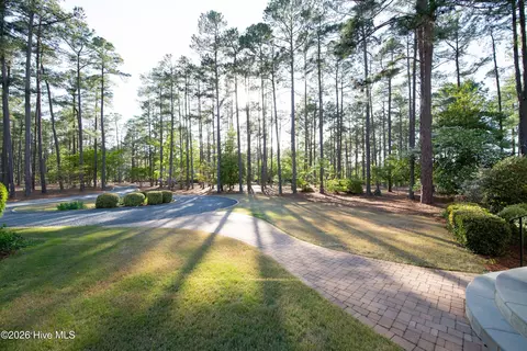 Exterior - 37 Mcmichael Dr, Pinehurst, NC 28374 photo 4 of 45