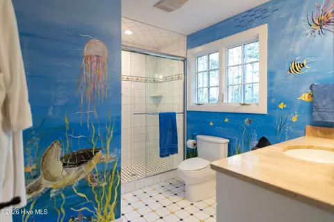 Bath - 37 Mcmichael Dr, Pinehurst, NC 28374 photo 6 of 12
