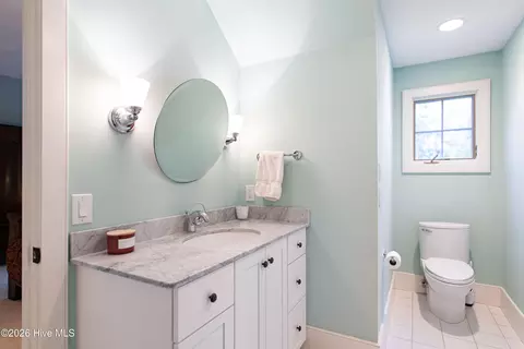 Bath - 37 Mcmichael Dr, Pinehurst, NC 28374 photo 7 of 12