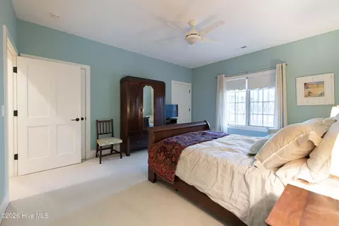 Bedroom - 37 Mcmichael Dr, Pinehurst, NC 28374 photo 3 of 5