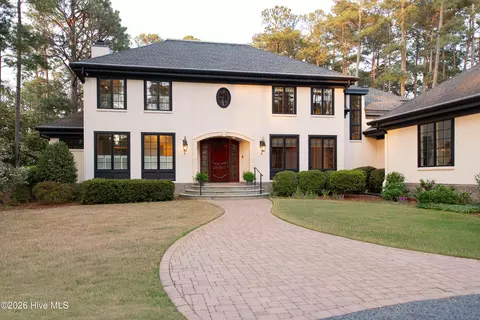 Exterior - 37 Mcmichael Dr, Pinehurst, NC 28374 photo 3 of 45