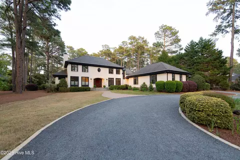 Exterior - 37 Mcmichael Dr, Pinehurst, NC 28374 photo 2 of 45