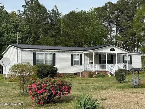 80 Lancaster Farm Rd, Whitakers, NC 27891