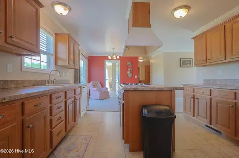 Kitchen - 309 Smith Rd, Gates, NC 27937 photo 2 of 5