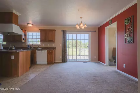 Living - 309 Smith Rd, Gates, NC 27937 photo 4 of 4