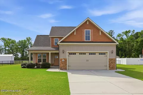 102 Weeping Willow Dr, La Grange, NC 28551