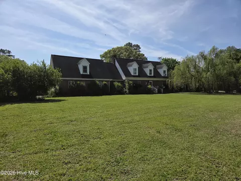102 Miller Ln, Elizabeth City, NC 27909