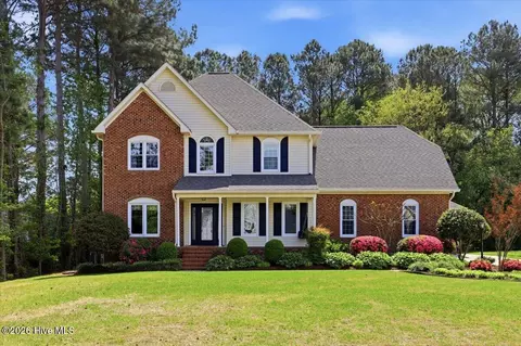 611 E Raintree Ln, Goldsboro, NC 27534