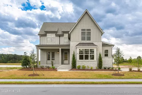 99 Pine Tree Pt, Snow Hill, NC 28580
