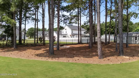Exterior - 76 Shadybrook Dr, Benson, NC 27504 photo 7 of 8