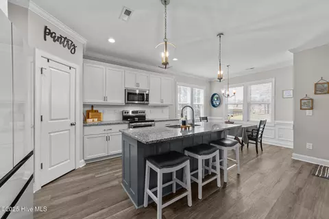 Kitchen - 76 Shadybrook Dr, Benson, NC 27504 photo 2 of 3