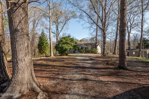 Exterior - 508 Rockfish St, Edenton, NC 27932 photo 11 of 18