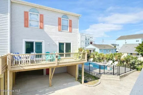 511 N Carolina Beach Ave N UNIT 4, Carolina Beach, NC 28428