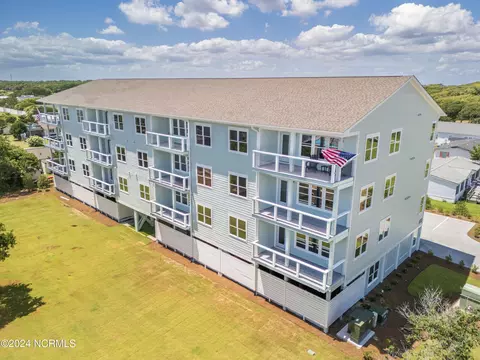 109 Knollwood Dr #F, Atlantic Beach, NC 28512