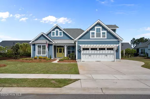 105 E Keel Dr, Hampstead, NC 28443